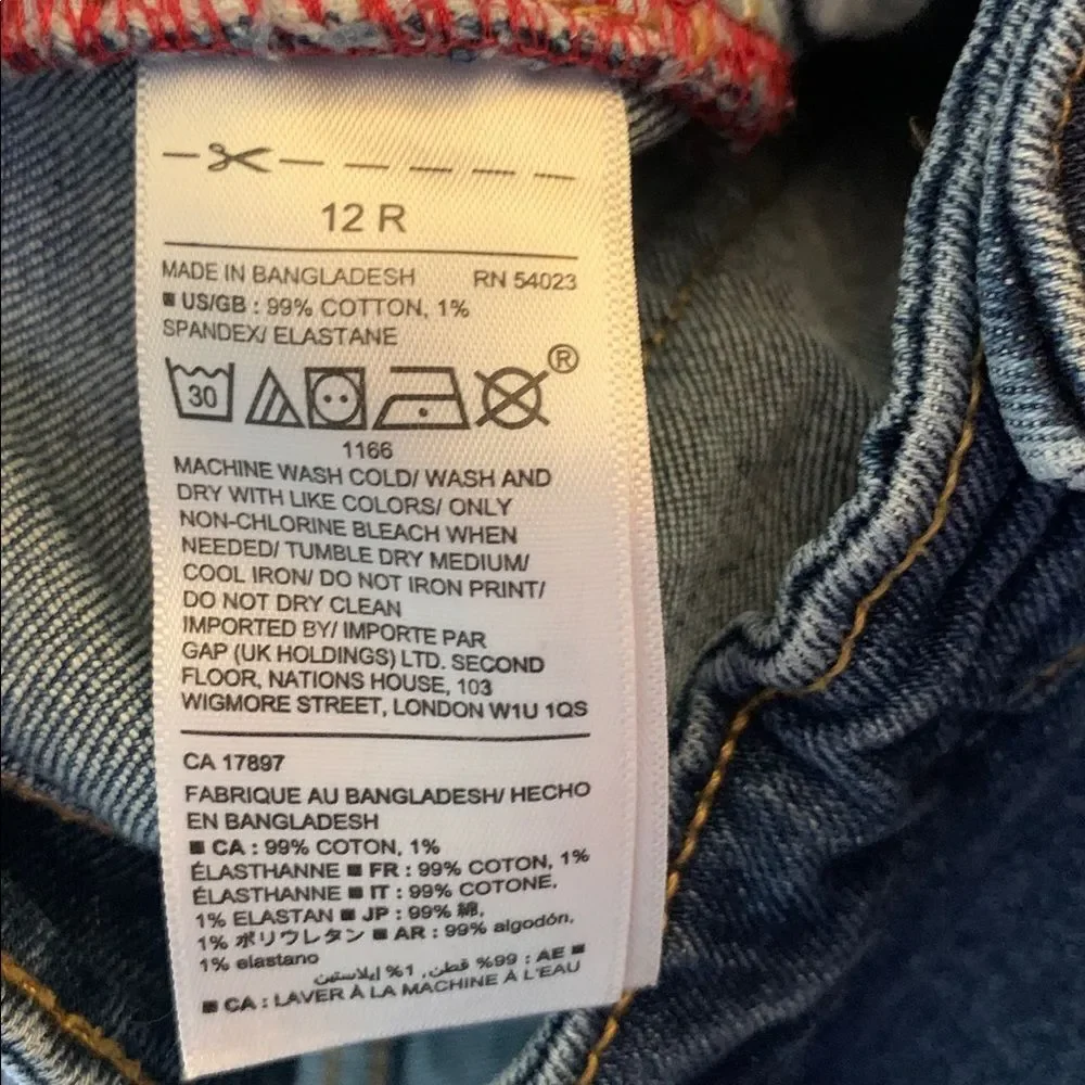 GAP Girlfriend Medium Wash Jeans Light Distressed Look Size 12 Regular